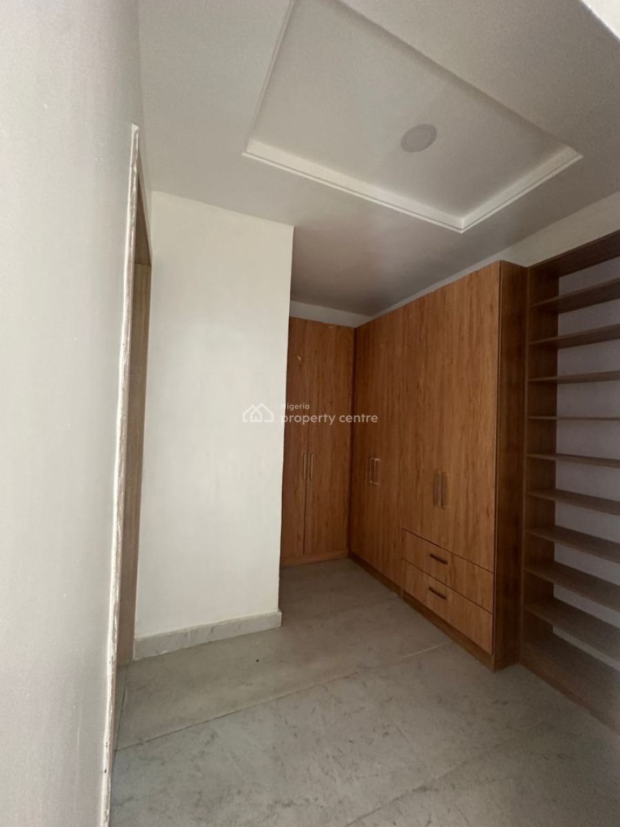 Neatly Built 4bedroom Terrace Duplex with Bq, Off Bisola Durosimi Etti, Lekki Phase 1, Lekki, Lagos, Terraced Duplex for Sale