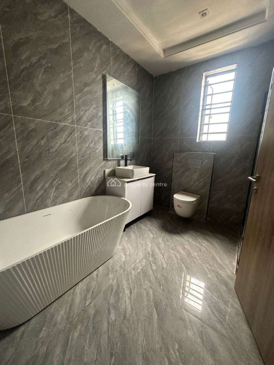 Neatly Built 4bedroom Terrace Duplex with Bq, Off Bisola Durosimi Etti, Lekki Phase 1, Lekki, Lagos, Terraced Duplex for Sale