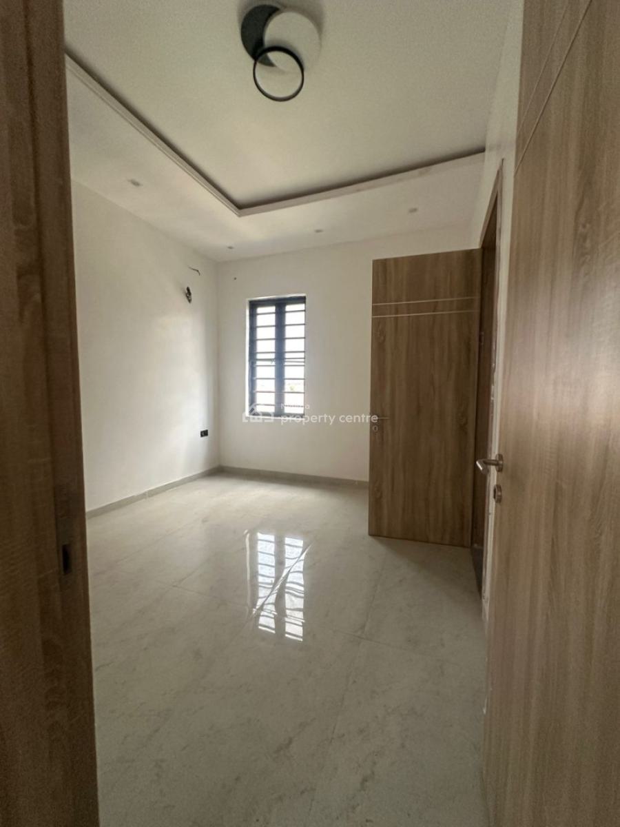 Neatly Built 4bedroom Terrace Duplex with Bq, Off Bisola Durosimi Etti, Lekki Phase 1, Lekki, Lagos, Terraced Duplex for Sale