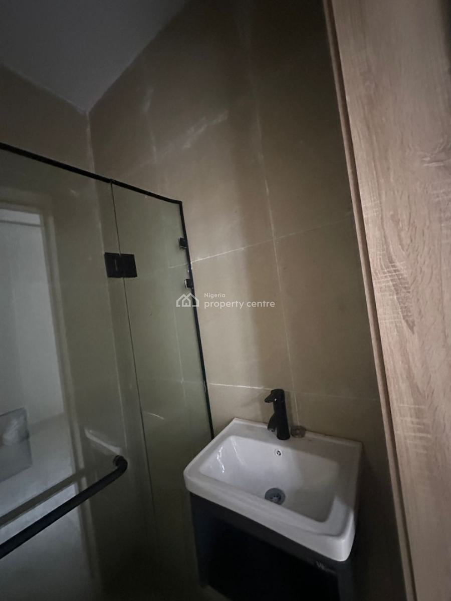 Neatly Built 4bedroom Terrace Duplex with Bq, Off Bisola Durosimi Etti, Lekki Phase 1, Lekki, Lagos, Terraced Duplex for Sale