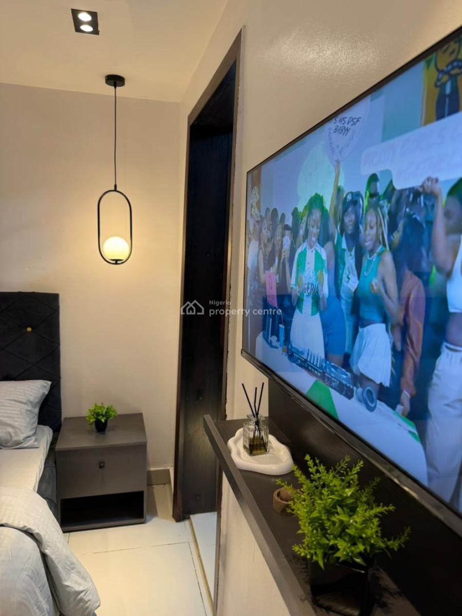 Brand New Studio Apartment with Pool & Tennis Court, Ikoyi, Lagos, Flat / Apartment Short Let