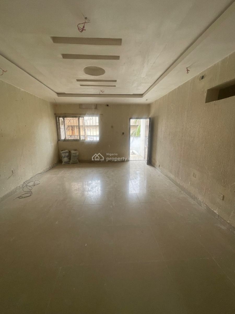 3 Bedroom Apartment, Gra Phase 1, Magodo, Lagos, Flat / Apartment for Rent