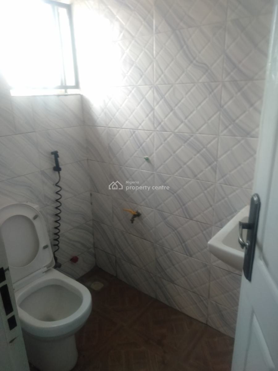 Spacious Shop Available, Gwarinpa, Abuja, Shop for Rent