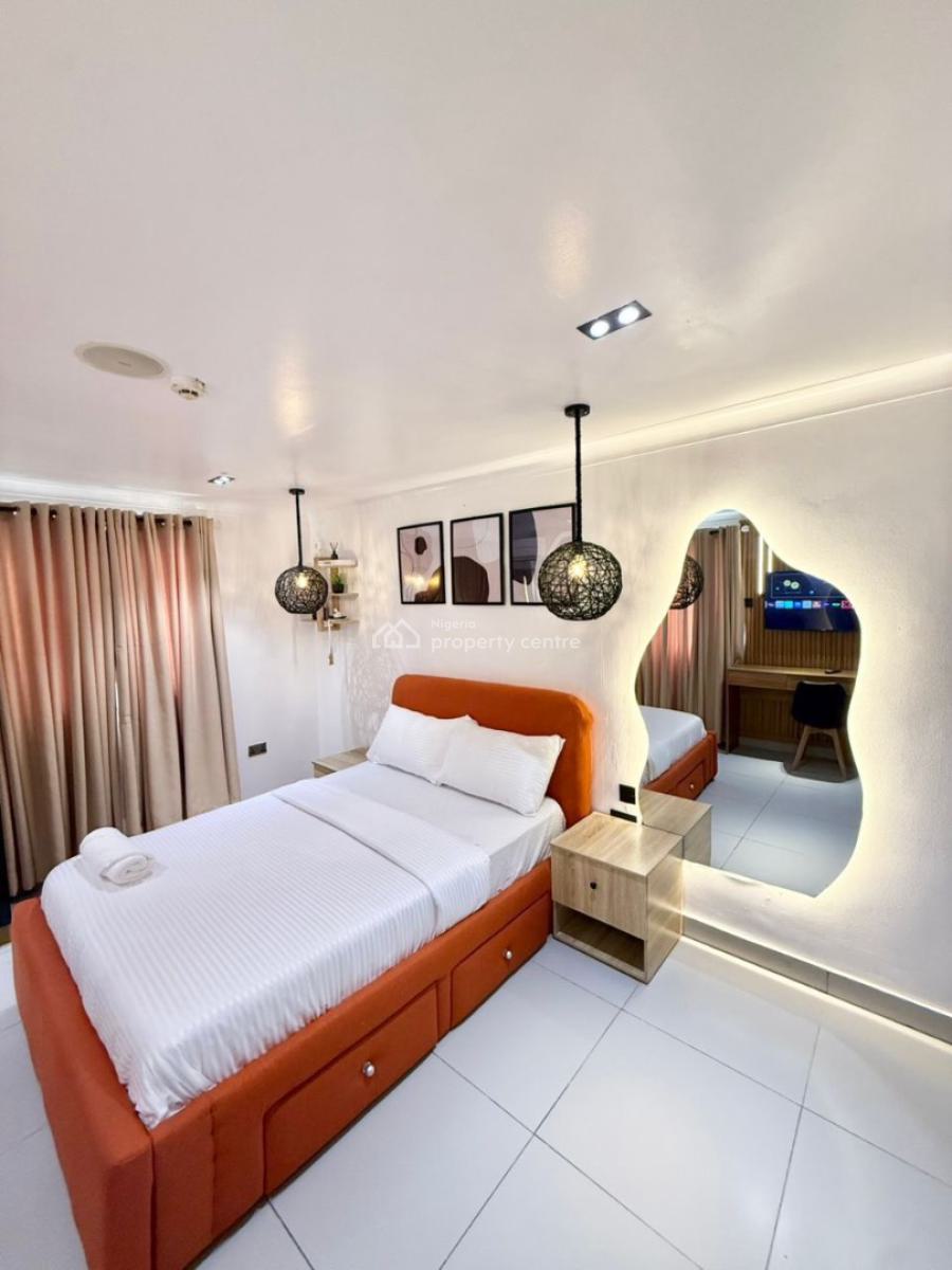 Brand New 1 Bedroom Apartment with Pool & Tennis Court, Ikoyi, Lagos, Flat / Apartment Short Let