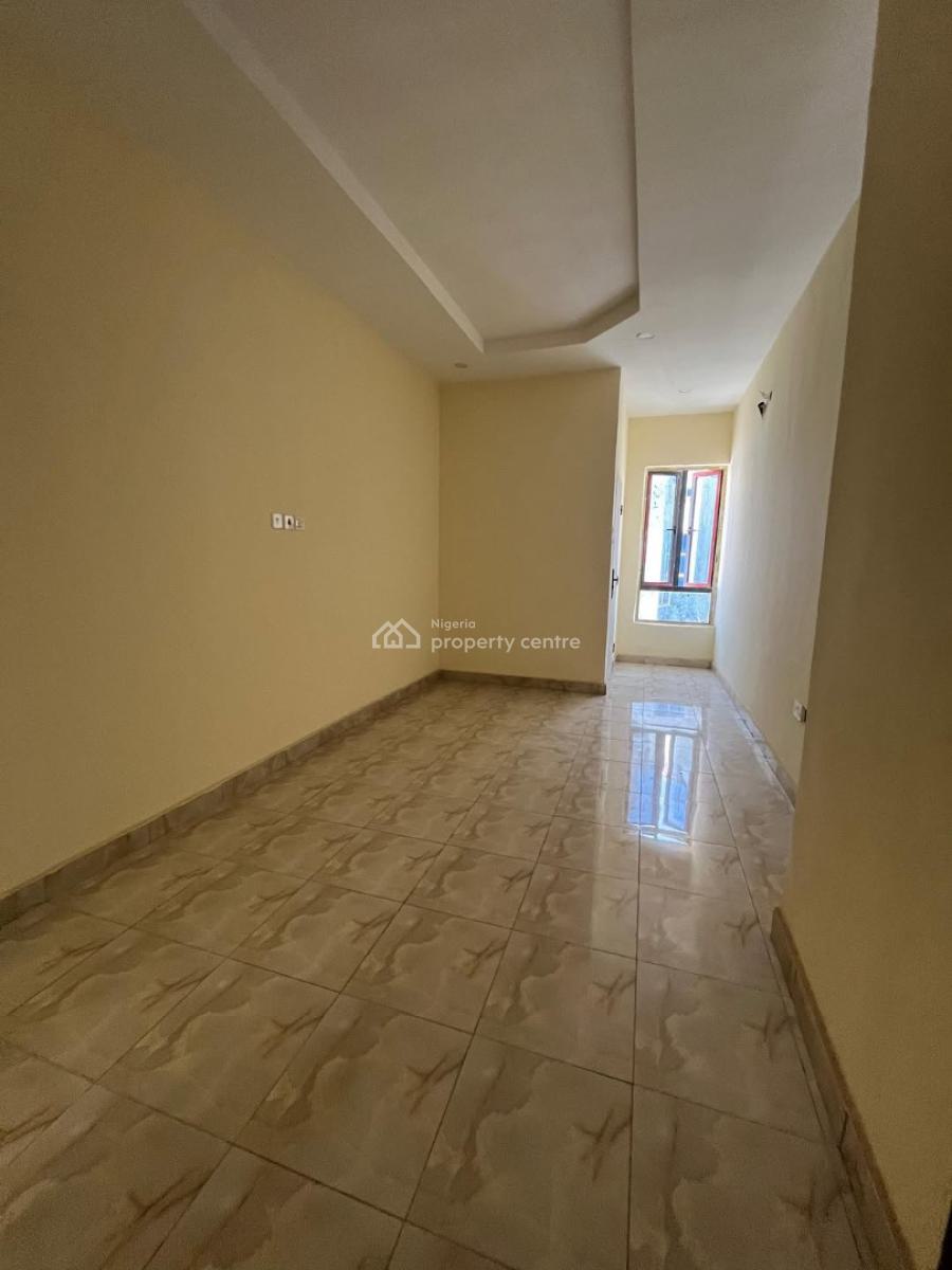 3 Bedroom Terrace + Bq, Gaduwa, Abuja, Terraced Duplex for Sale