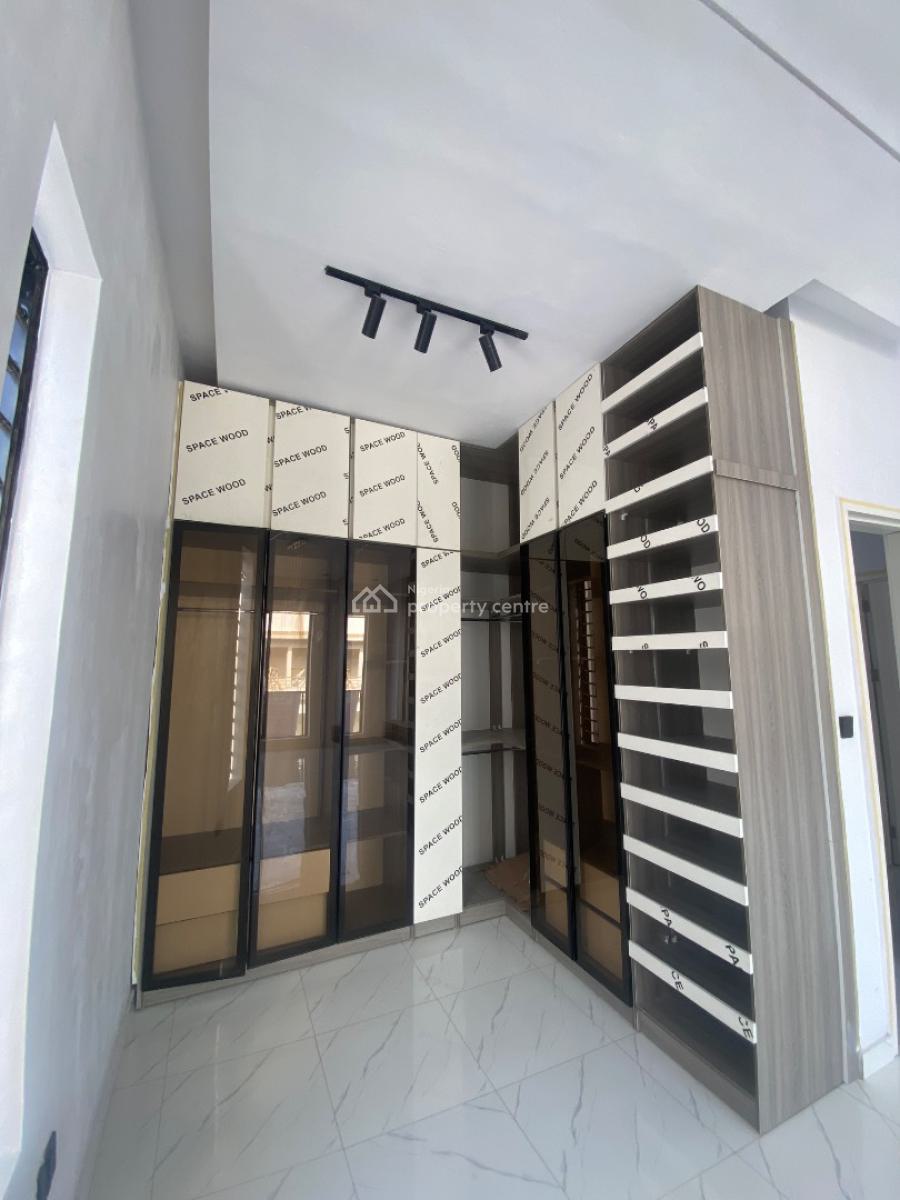 5-bedroom Fully Detached with Swimming Pool and Bq, Ikota, Lekki, Lagos, Detached Duplex for Sale