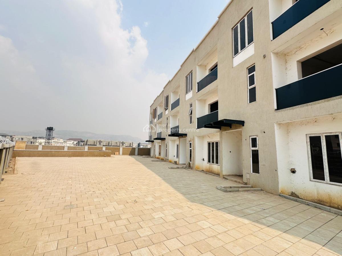Mordern 4-bedroom Terraced Duplex with Bq, Jahi, Abuja, Terraced Duplex for Sale