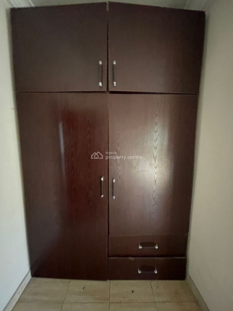 Spacious 3bedroom Apartment, Ologolo, Lekki, Lagos, Flat / Apartment for Rent