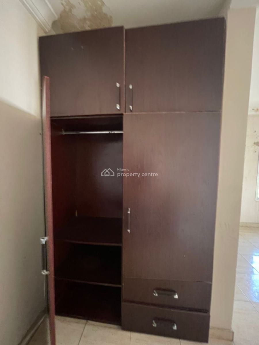 Spacious 3bedroom Apartment, Ologolo, Lekki, Lagos, Flat / Apartment for Rent