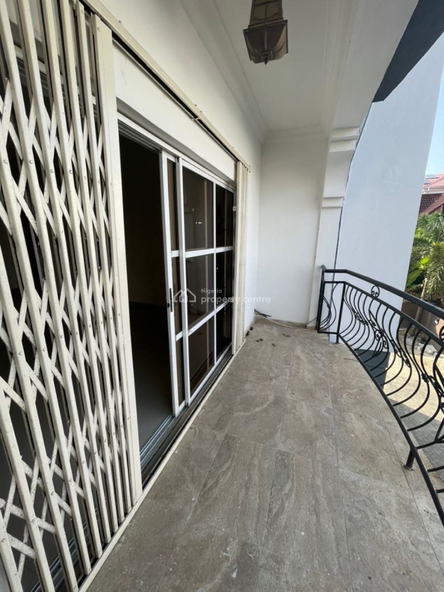 Spacious 3bedroom Apartment, Ologolo, Lekki, Lagos, Flat / Apartment for Rent