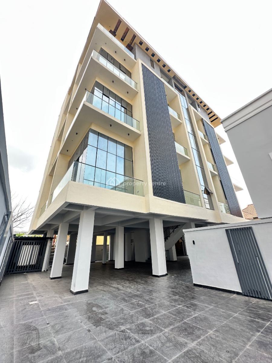Beautifully Built 3bedroom Apartment with Pool & Gym, Lekki Phase 1, Lekki, Lagos, Flat / Apartment for Sale