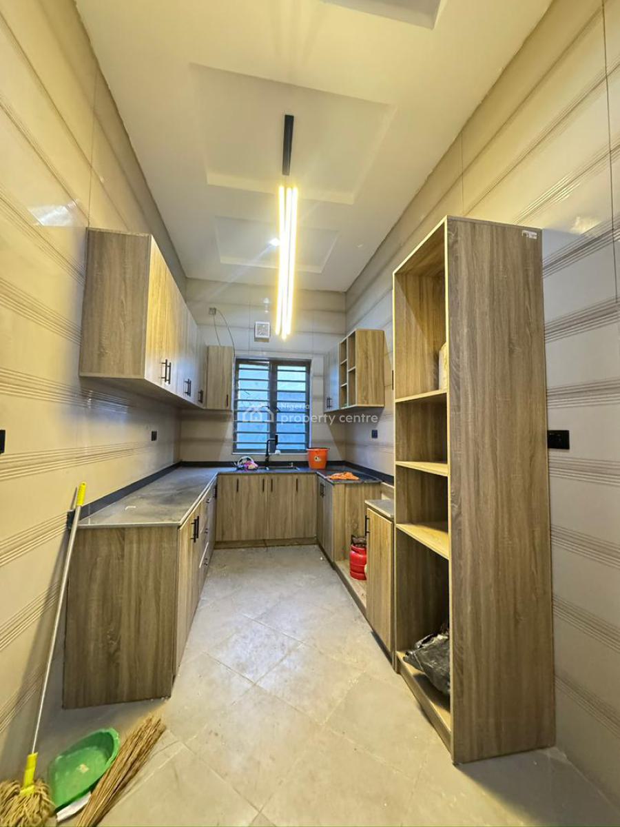 6 Bedrooms Fully Detached Duplex Available, Maitama District, Abuja, Detached Duplex for Rent