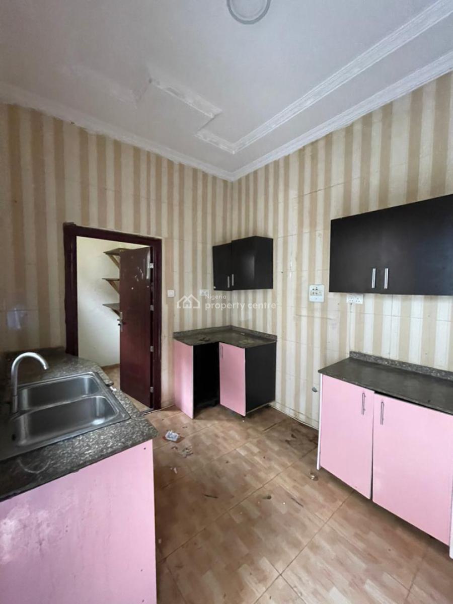 Luxurious 2 Bedroom Flat Upstair, Ikota Villa Estate, Ikota, Lekki, Lagos, Flat / Apartment for Rent