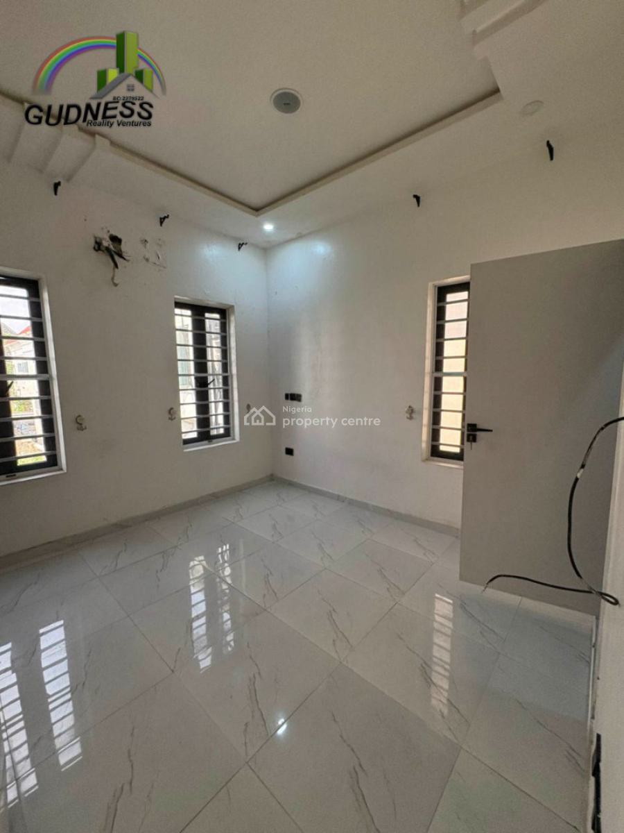 4 Bedroom Semi Detached Duplex with Bq & Inverter, Chevron, Lekki, Lagos, Semi-detached Duplex for Rent