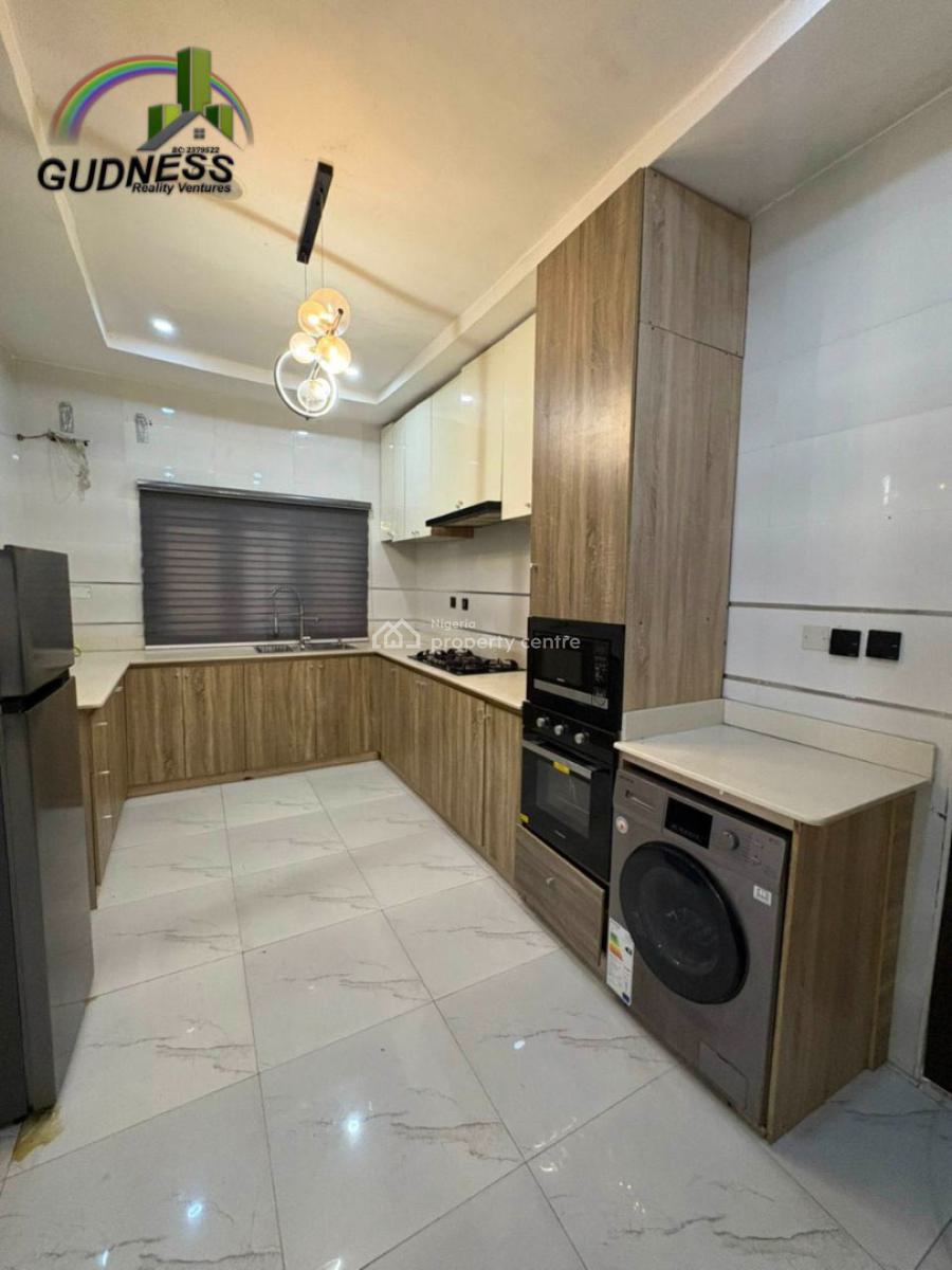 4 Bedroom Semi Detached Duplex with Bq & Inverter, Chevron, Lekki, Lagos, Semi-detached Duplex for Rent