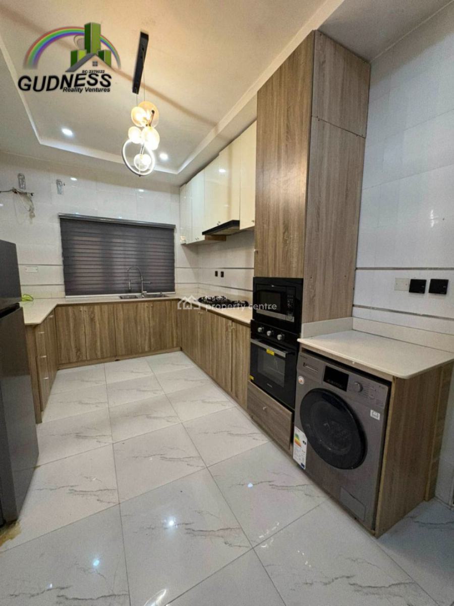 4 Bedroom Semi Detached Duplex with Bq & Inverter, Chevron, Lekki, Lagos, Semi-detached Duplex for Rent