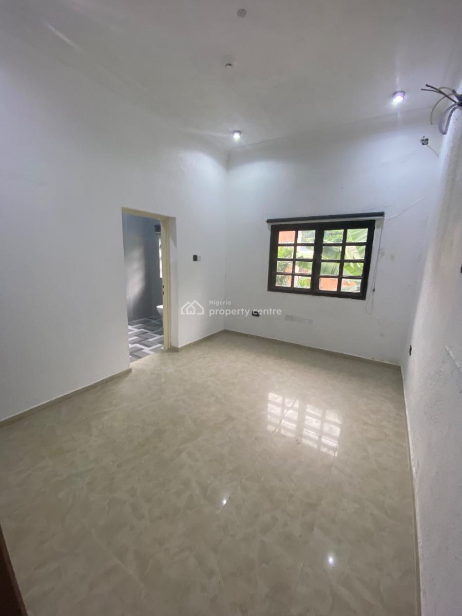 Luxury 5 Rooms Office Space, Off Sobo Arobiodu Street, Ikeja Gra, Ikeja, Lagos, Terraced Duplex for Rent