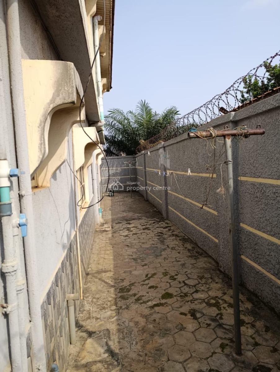 Newly Built 2bedroom Apartment All Rooms En-suite, Agbalumo Bustop Igbe, Ikorodu, Lagos, Flat / Apartment for Rent