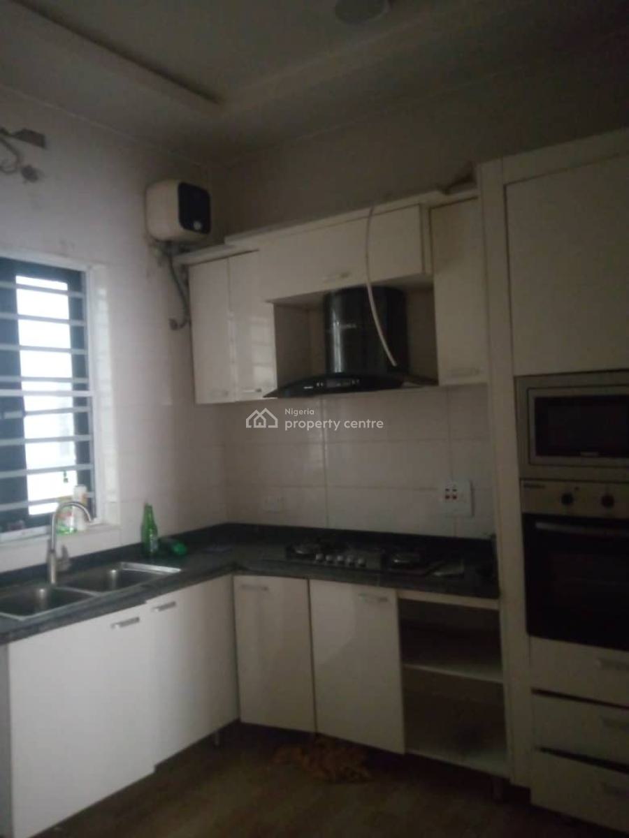 Well Maintained 4 Bedroom Terrace, Ikota Villa, Lekki, Lagos, House for Rent