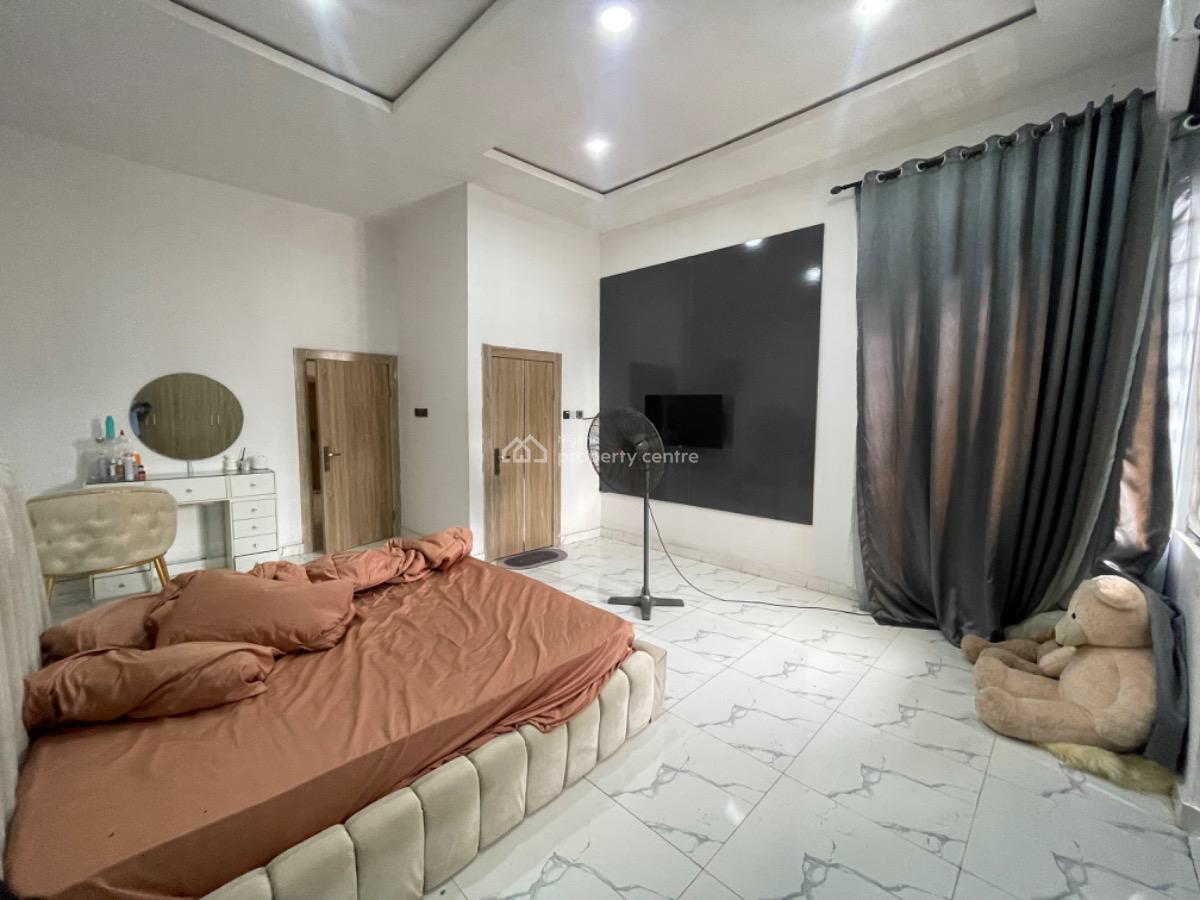 a Well Maintained 4bedroom Semidetached, Harris Drive, Vgc, Lekki, Lagos, Semi-detached Duplex for Rent