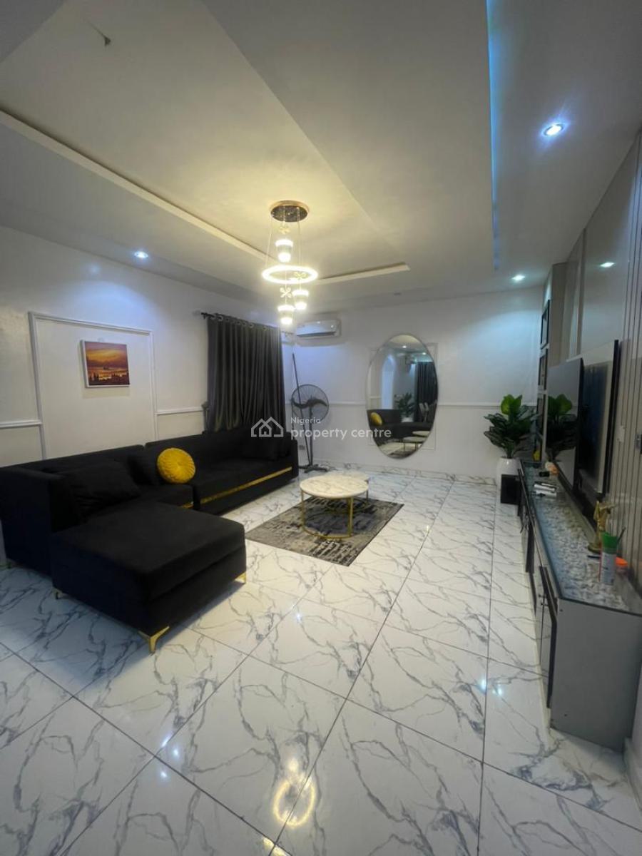 Exquisitely Finished 3-bedroom Penthouse, Ikate, Lekki, Lagos, Flat / Apartment Short Let