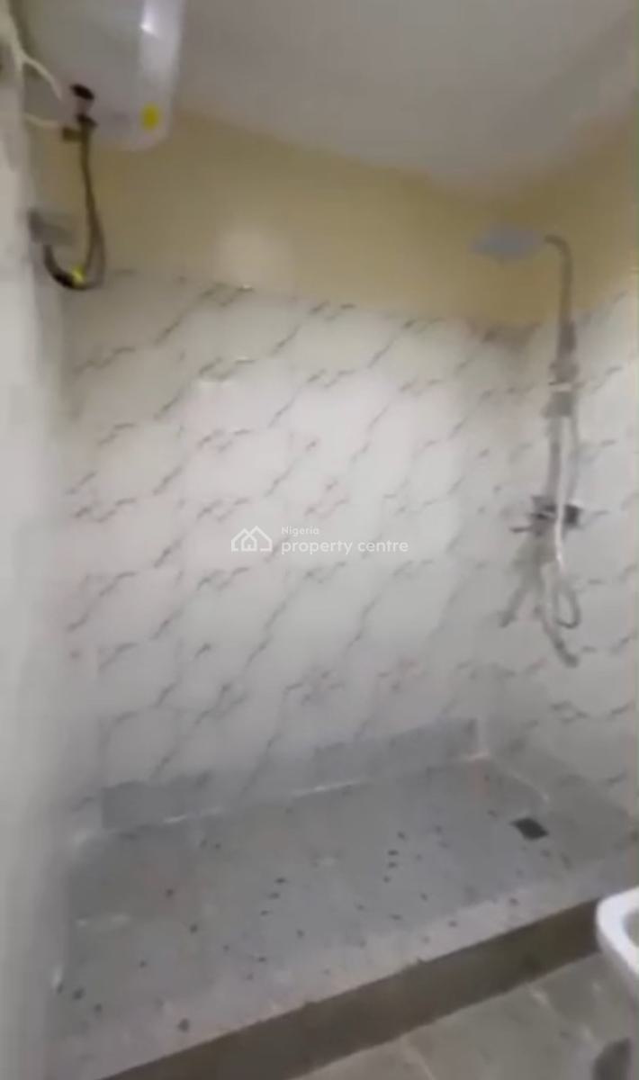 Luxury Clean 2 Bedroom Flat, Katampe, Abuja, Block of Flats for Sale