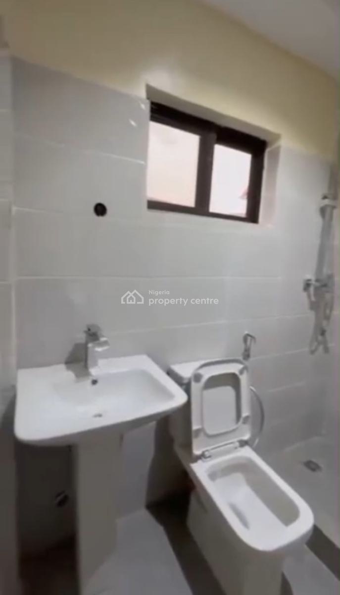 Luxury Clean 2 Bedroom Flat, Katampe, Abuja, Block of Flats for Sale