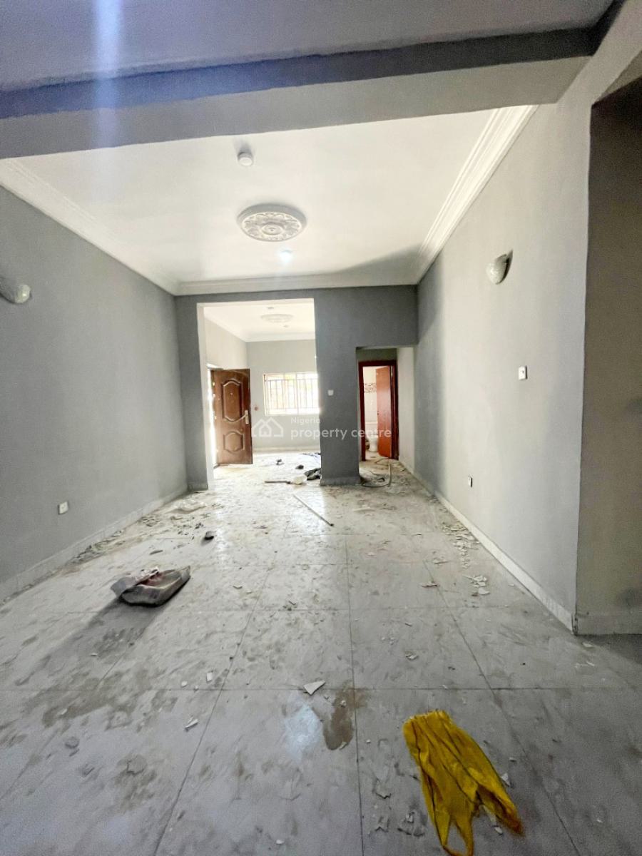 Massive 2 Bedroom Block of Flats, Dawaki, Gwarinpa, Abuja, Flat / Apartment for Rent