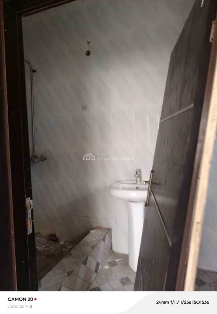 a Well Maintained 3 Bedroom Apartment in a Secure Estate, Xtadok Estateh, Ado, Ajah, Lagos, Flat / Apartment for Rent