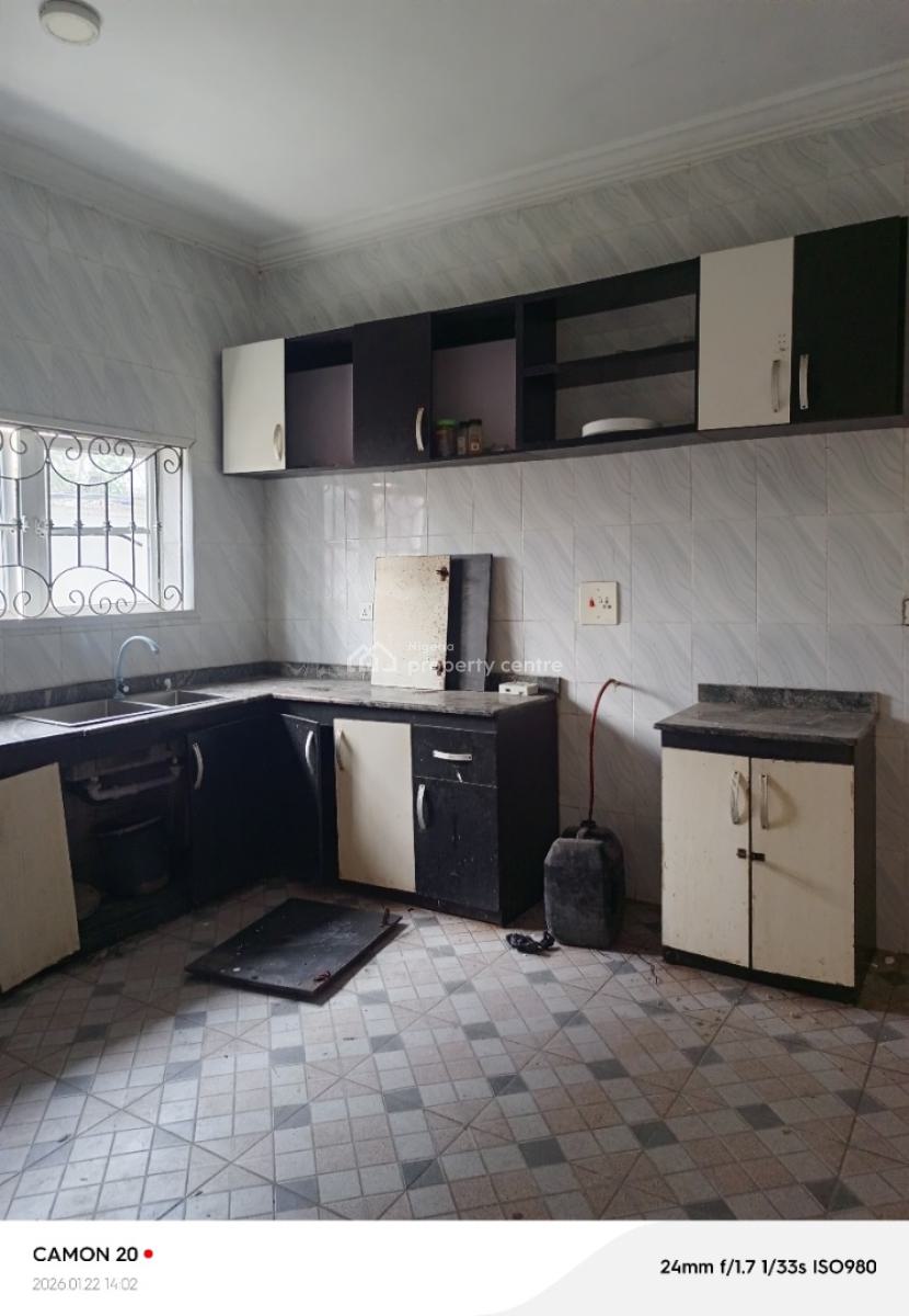 a Well Maintained 3 Bedroom Apartment in a Secure Estate, Xtadok Estateh, Ado, Ajah, Lagos, Flat / Apartment for Rent