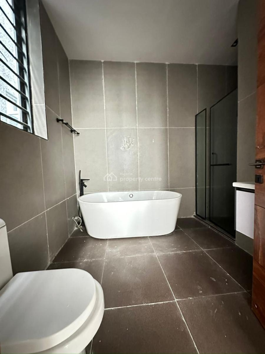 Newly Finished 5 Bedroom Self-serviced Fully Detached Duplex with Bq, Lekki Phase 1, Lekki, Lagos, Detached Duplex for Rent