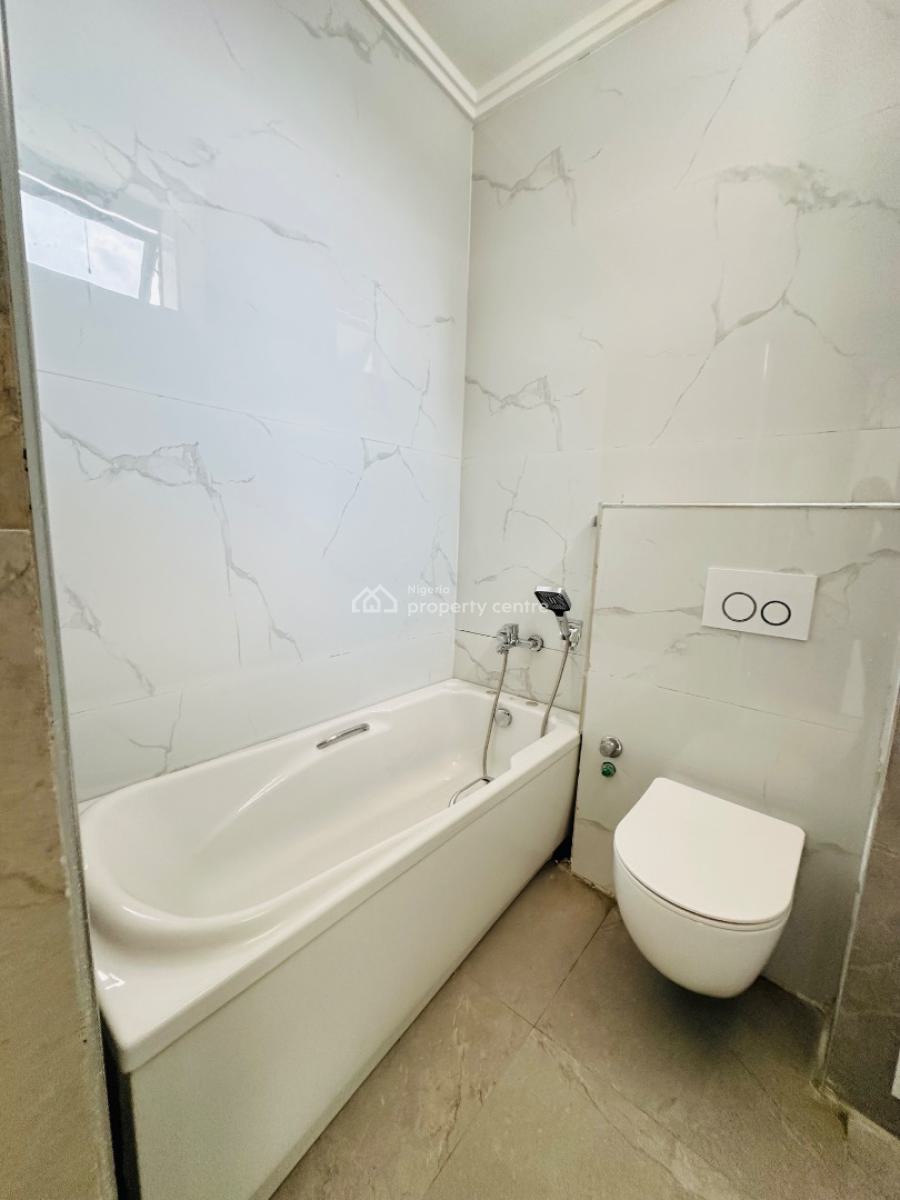 Elegantly Built 4 Bedroom Maisonette with Bq and Pool, Off Admiralty Way, Lekki Phase 1, Lekki, Lagos, Flat / Apartment for Sale