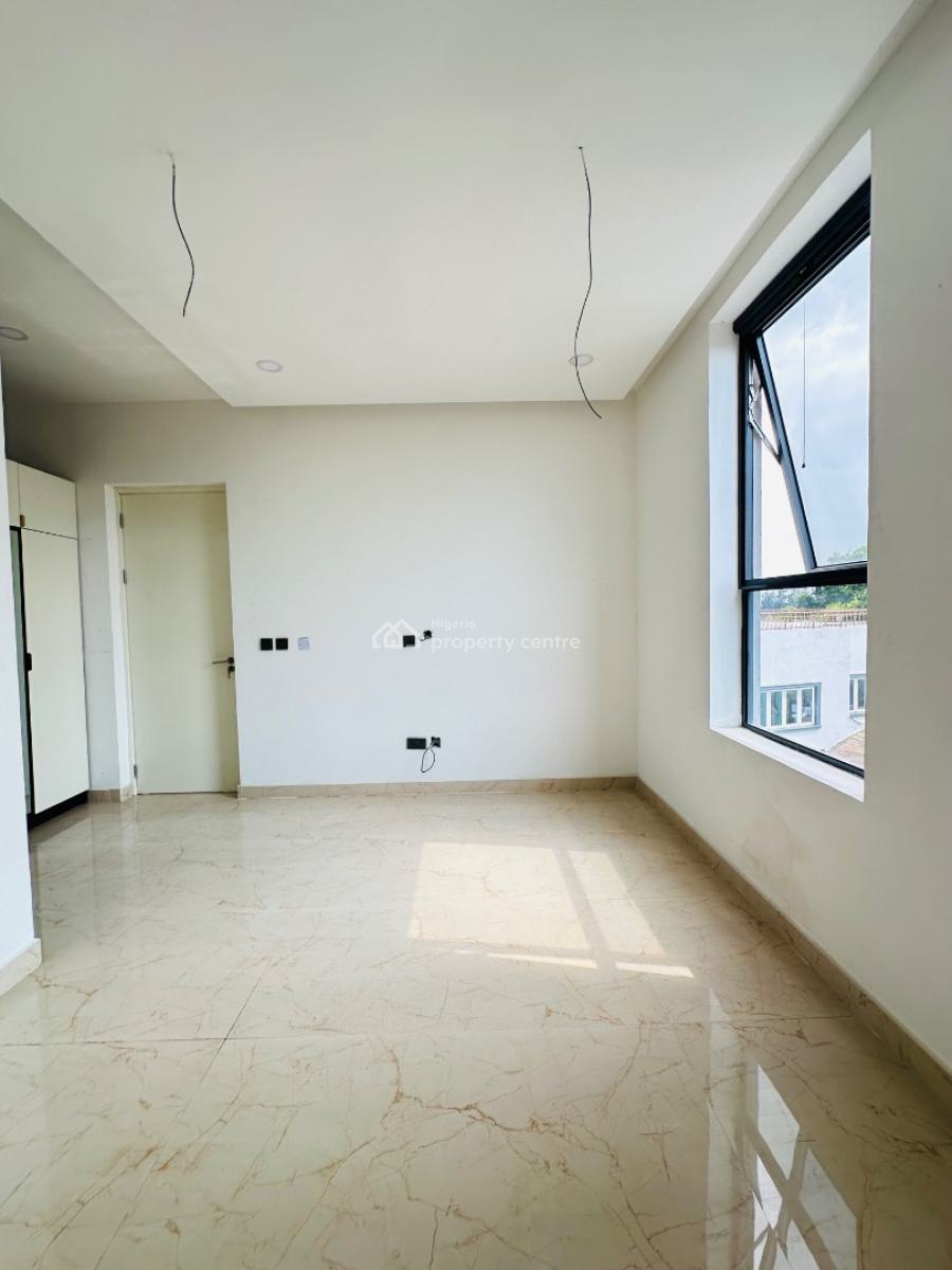 Elegantly Built 4 Bedroom Maisonette with Bq and Pool, Off Admiralty Way, Lekki Phase 1, Lekki, Lagos, Flat / Apartment for Sale