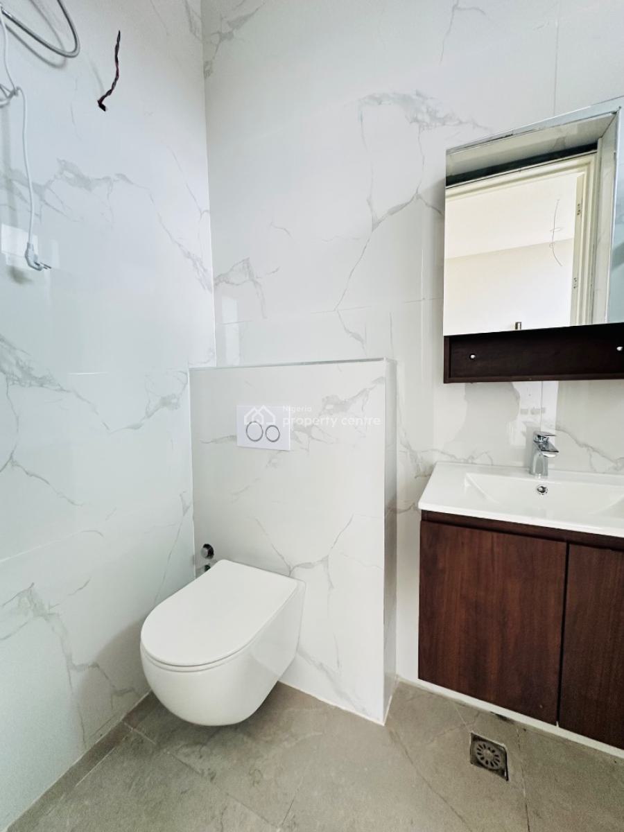 Elegantly Built 4 Bedroom Maisonette with Bq and Pool, Off Admiralty Way, Lekki Phase 1, Lekki, Lagos, Flat / Apartment for Sale