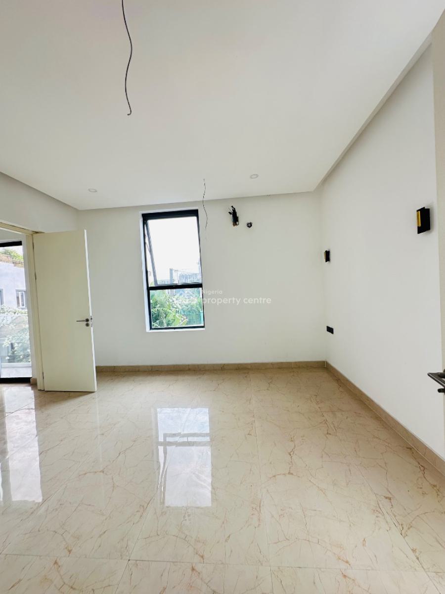 Elegantly Built 4 Bedroom Maisonette with Bq and Pool, Off Admiralty Way, Lekki Phase 1, Lekki, Lagos, Flat / Apartment for Sale