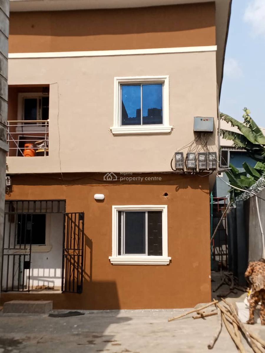Nice 2 Bedroom Apartment in a Secured Neighbourhood, James Ajayi Street Isher Off Magodo, Gra Phase 1, Magodo, Lagos, Flat / Apartment for Rent