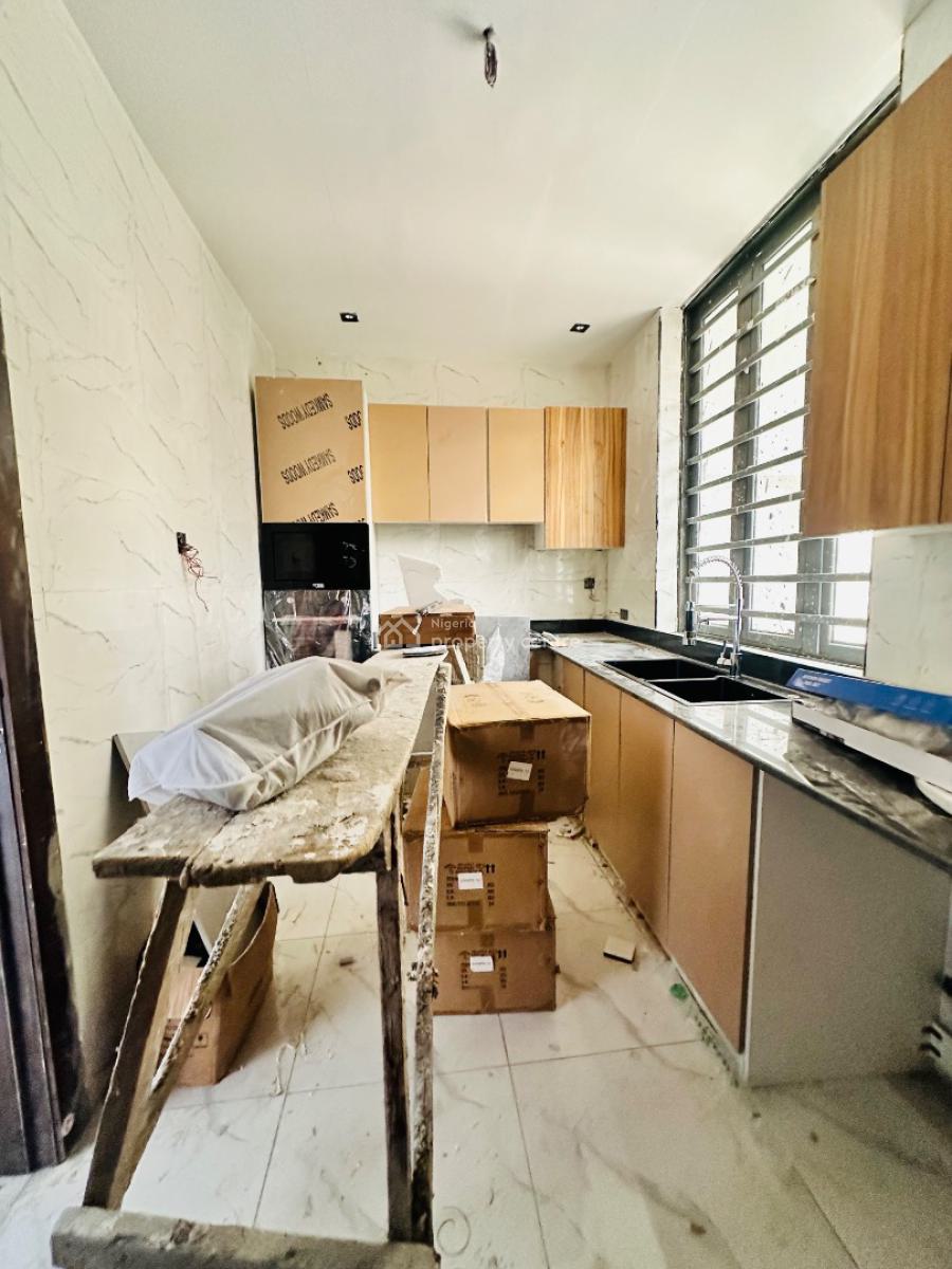 3bedroom Apartment with Bq, Lekki, Lekki Phase 1, Lekki, Lagos, Flat / Apartment for Rent