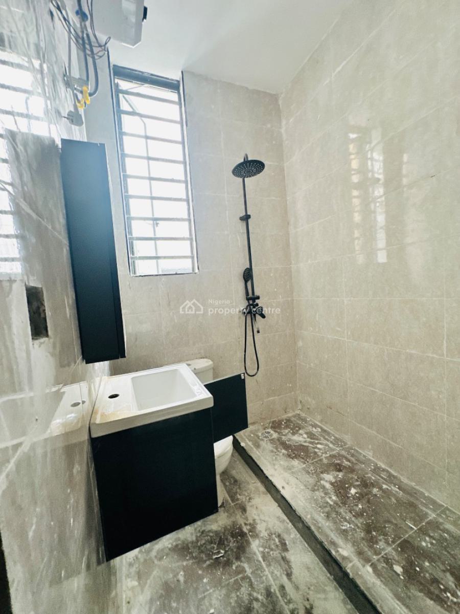3bedroom Apartment with Bq, Lekki, Lekki Phase 1, Lekki, Lagos, Flat / Apartment for Rent