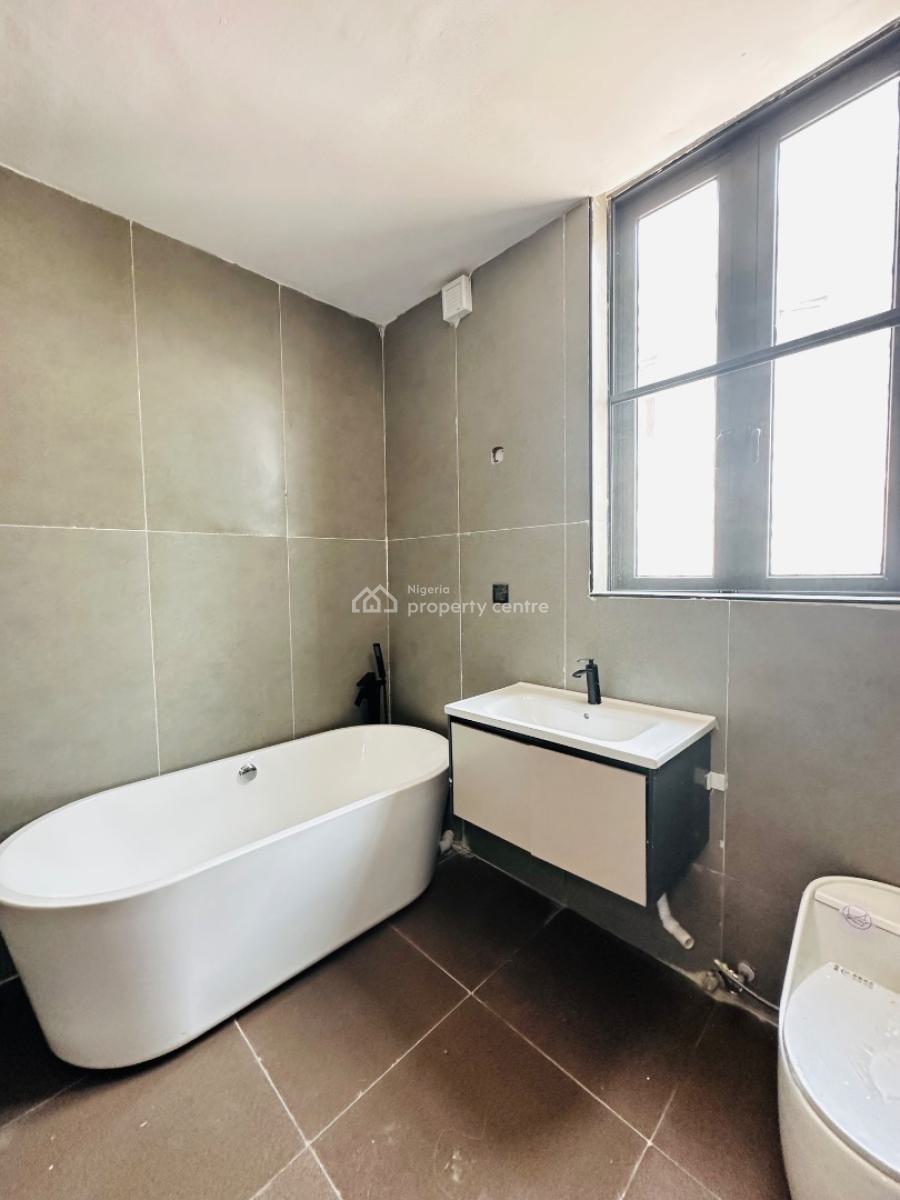 Beautifully Carved 5 Bedroom Detached Duplex with Bq, Lekki Phase 1, Lekki, Lagos, Detached Duplex for Sale