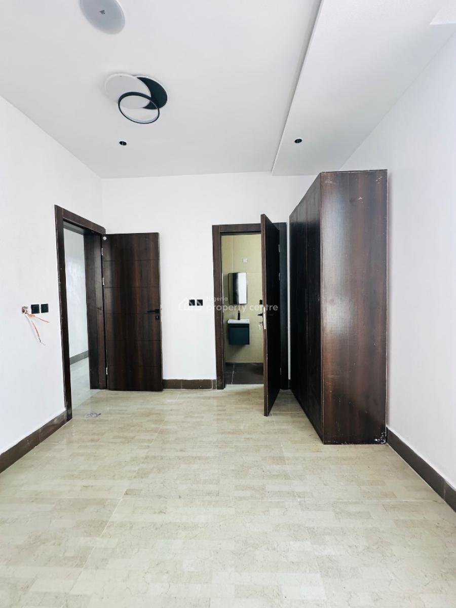 Beautifully Carved 5 Bedroom Detached Duplex with Bq, Lekki Phase 1, Lekki, Lagos, Detached Duplex for Sale