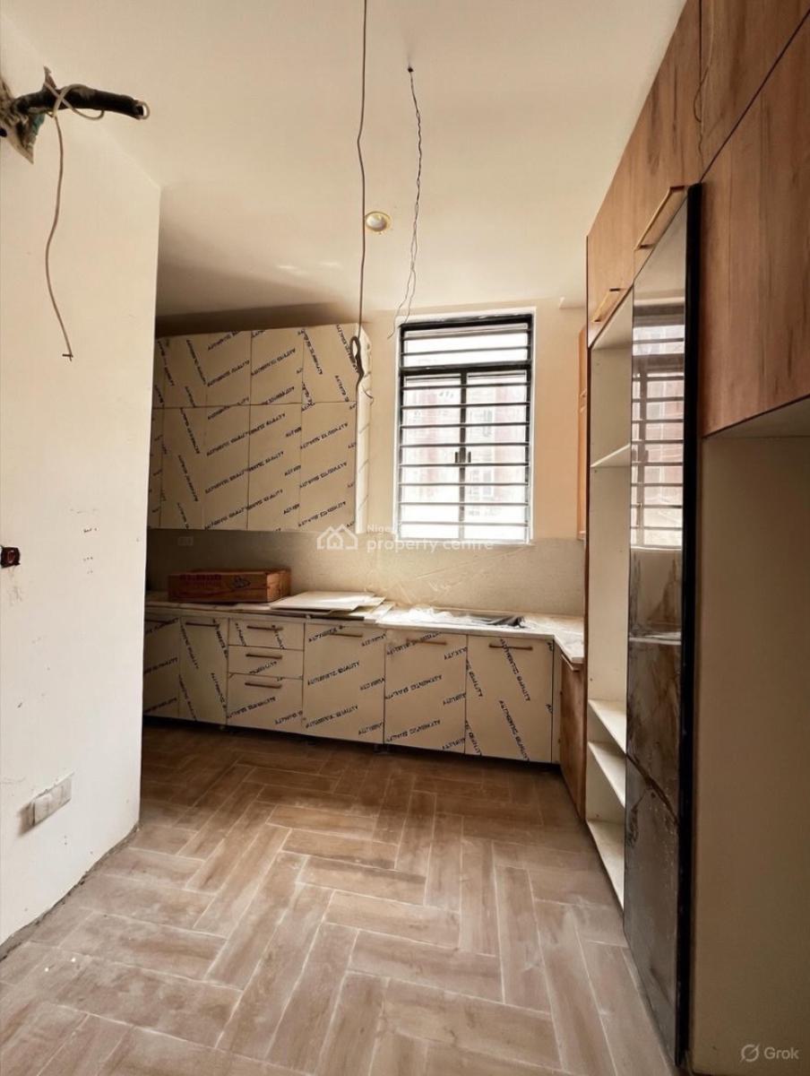 Lovely 4 Bedroom Terrace Duplex with Bq, Lekki Phase 1, Lekki, Lagos, Terraced Duplex for Sale