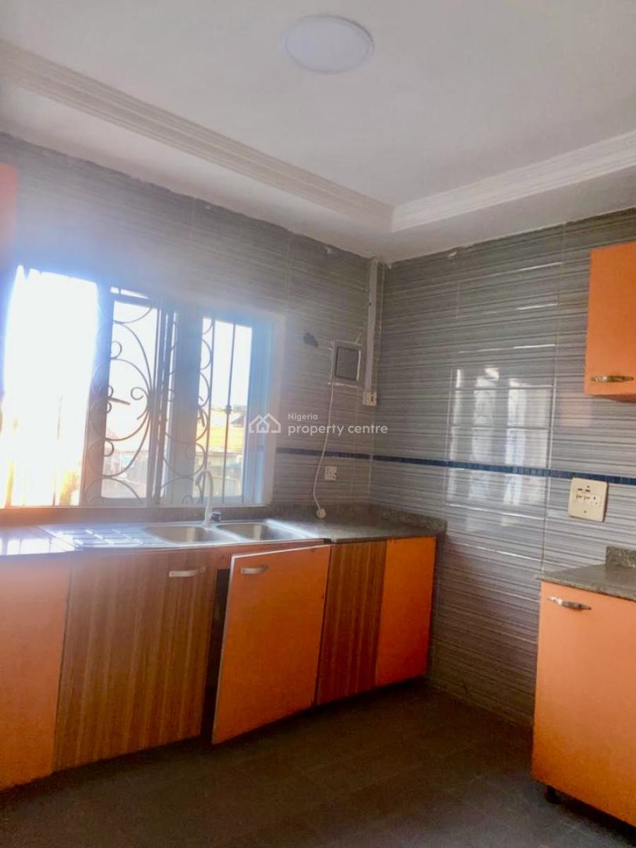 Sharp Upstairs, Sangotedo, Ajah, Lagos, Flat / Apartment for Rent