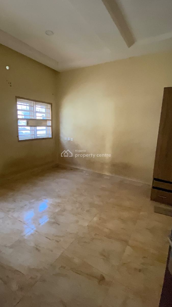Neatly Built 2 Bedroom Flat, Dawaki, Gwarinpa, Abuja, Flat / Apartment for Rent