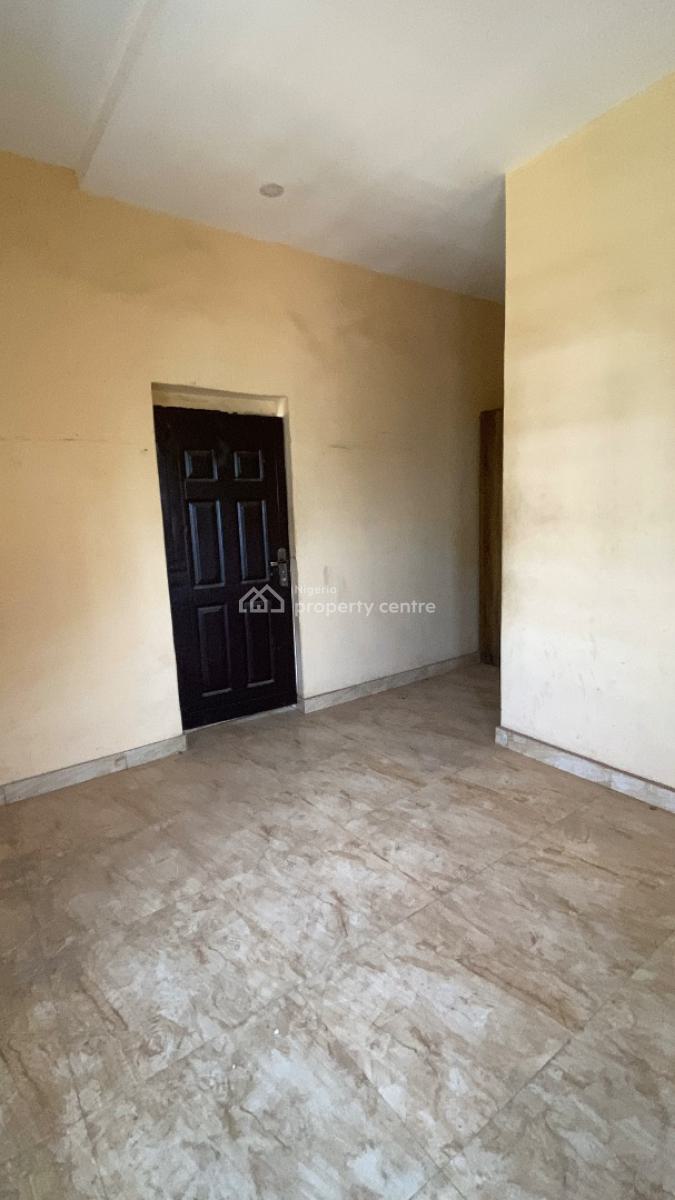 Neatly Built 2 Bedroom Flat, Dawaki, Gwarinpa, Abuja, Flat / Apartment for Rent