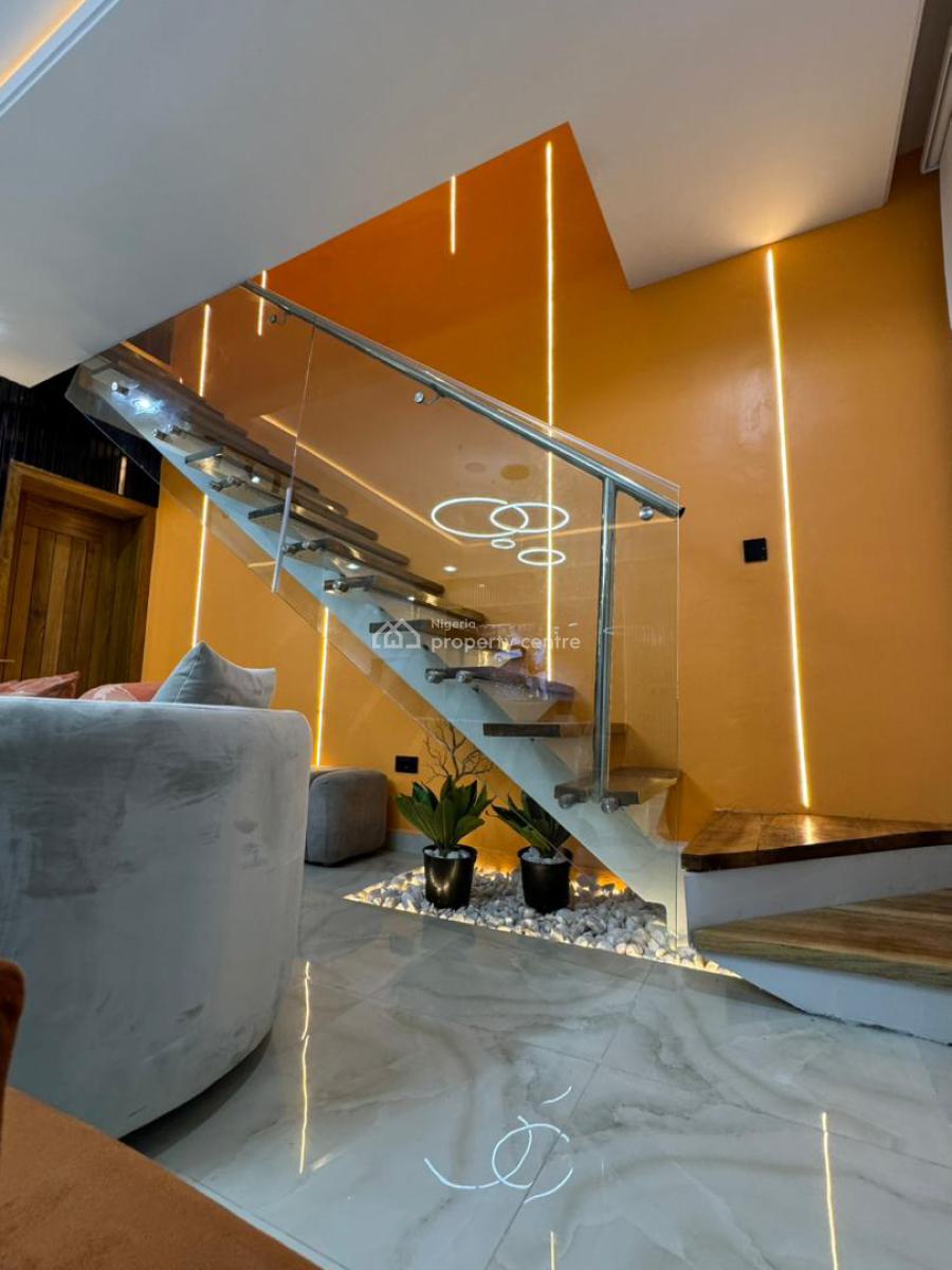 Luxury Beautifully Furnished 2 Bedroom Maisonette with Pool, Lekki Phase 1, Lekki, Lagos, Flat / Apartment for Rent