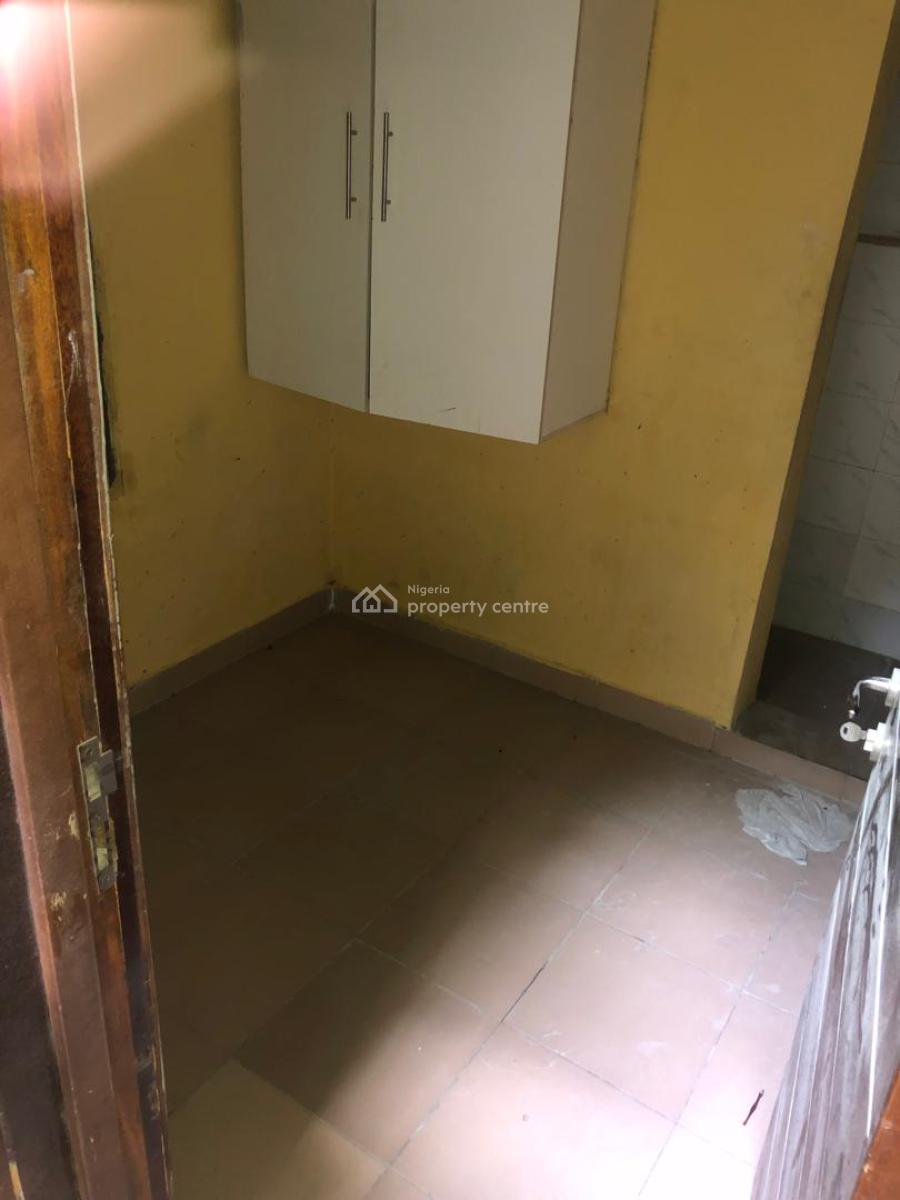 1bedroom Bq, Ologolo, Lekki, Lagos, Flat / Apartment for Rent