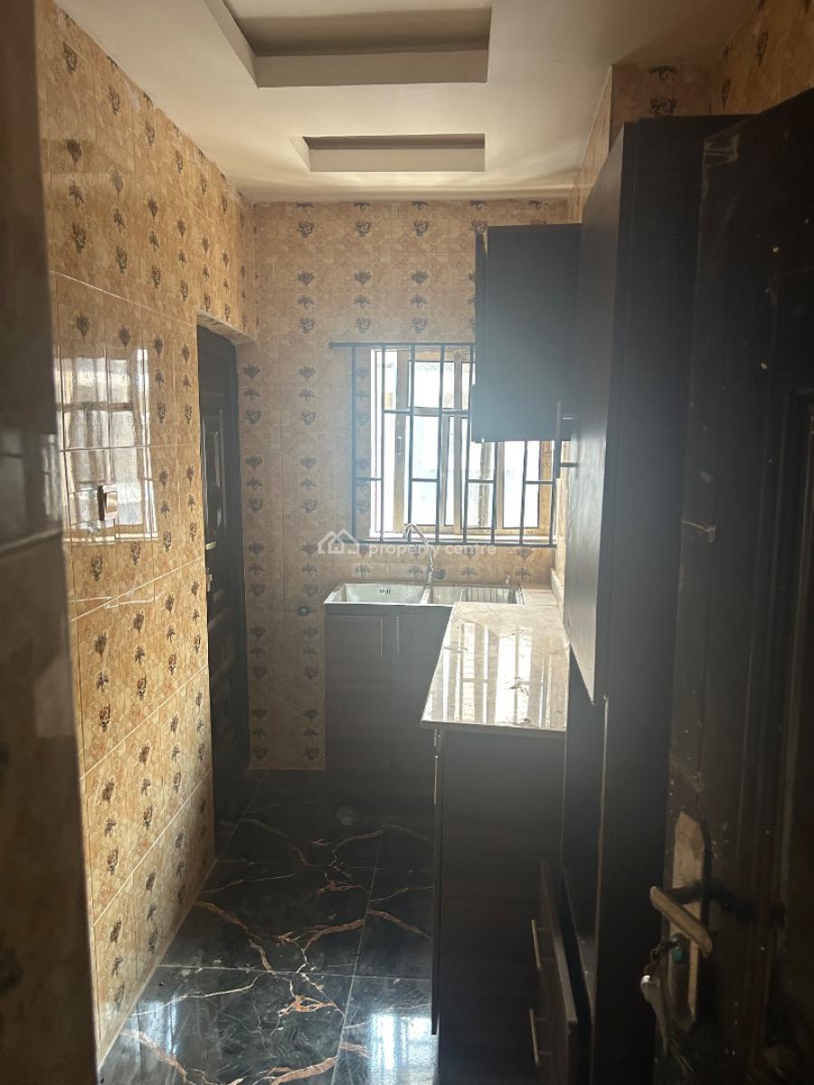 Portable 2 Bedroom Flat Upstairs  with Excellent Finishing, Federal Peace Estate, Isheri Olofin, Alimosho, Lagos, Flat / Apartment for Rent
