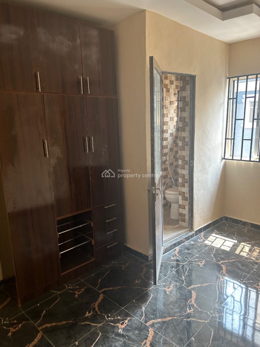 Portable 2 Bedroom Flat Upstairs  with Excellent Finishing, Federal Peace Estate, Isheri Olofin, Alimosho, Lagos, Flat / Apartment for Rent