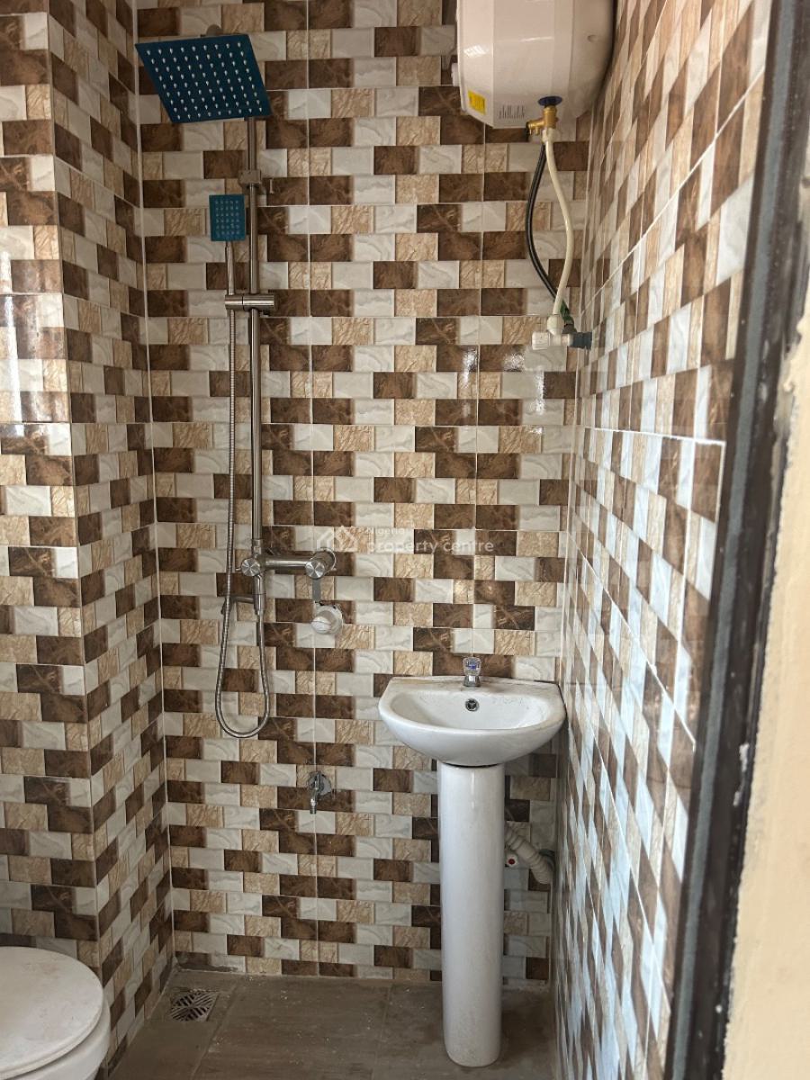 Portable 2 Bedroom Flat Upstairs  with Excellent Finishing, Federal Peace Estate, Isheri Olofin, Alimosho, Lagos, Flat / Apartment for Rent