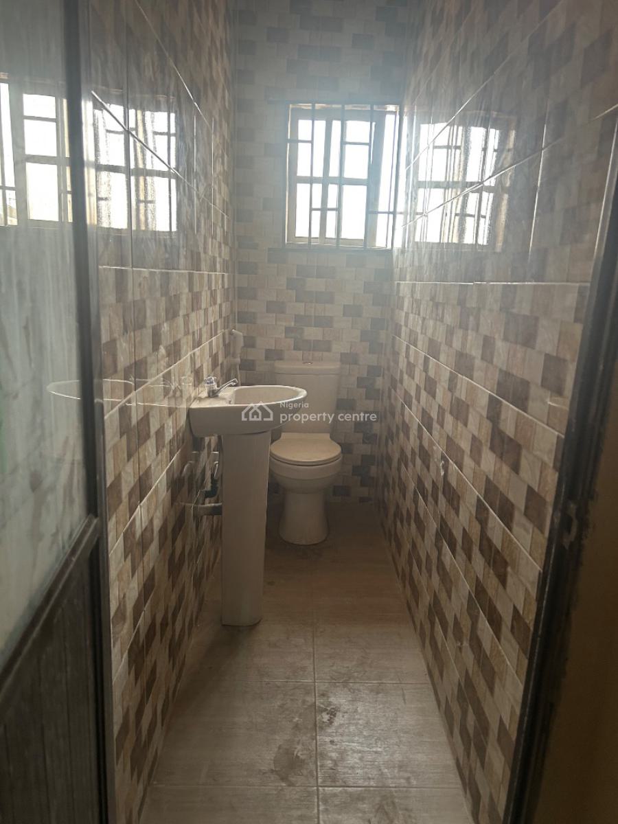 Portable 2 Bedroom Flat Upstairs  with Excellent Finishing, Federal Peace Estate, Isheri Olofin, Alimosho, Lagos, Flat / Apartment for Rent